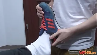 585 footjob porn videos