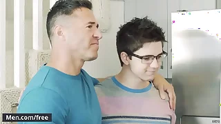 Aliment twink (Will Braun) shove his fast cock up to (Jake Porter's) ass - Men.com